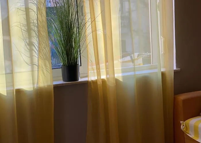 Central Apartment Lägenhet